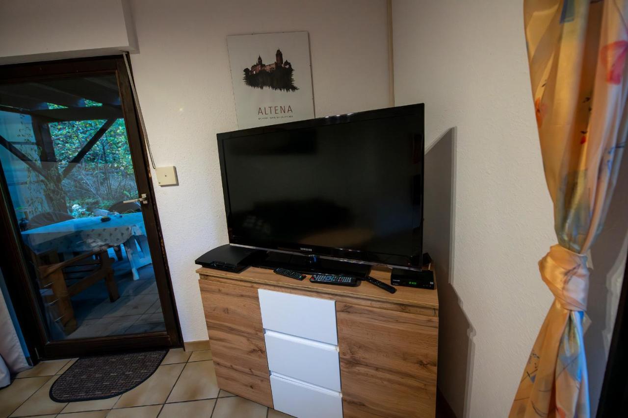 אלטנה Schoene Ferienwohnung In Ruhiger Lage מראה חיצוני תמונה