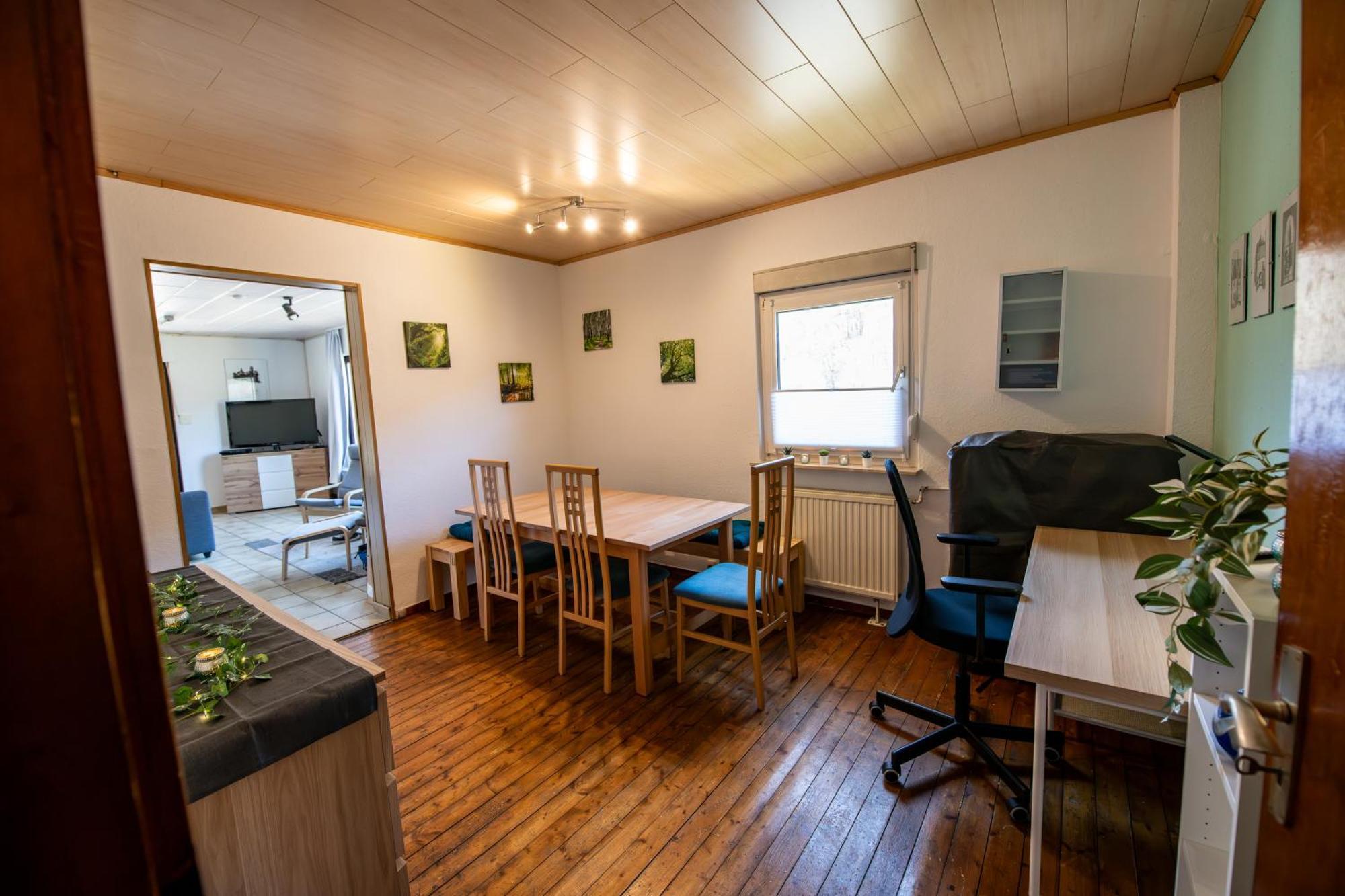 אלטנה Schoene Ferienwohnung In Ruhiger Lage מראה חיצוני תמונה